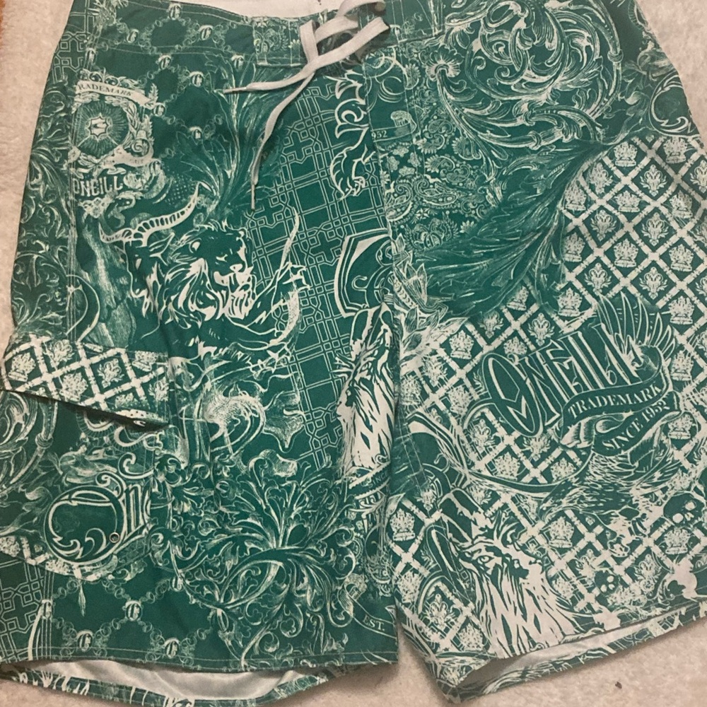 O'Neill Green Swim Shorts for Men size 34 in new condition